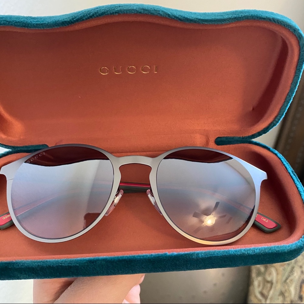 Authentic Gucci 52 mm retro round sunglasses - Picture 3 of 14